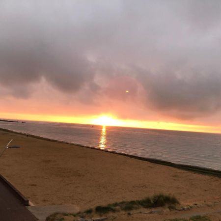 Apartament La Mouette Courseulles-sur-Mer Zewnętrze zdjęcie